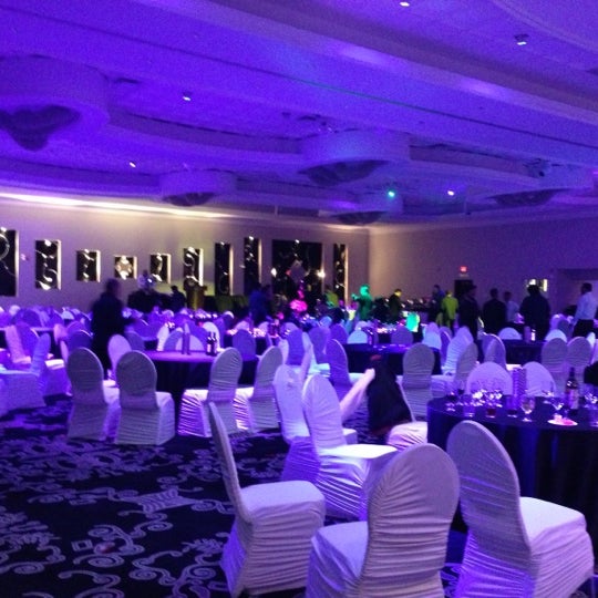 Apollo Convention Centre - Convention Center in Mississauga