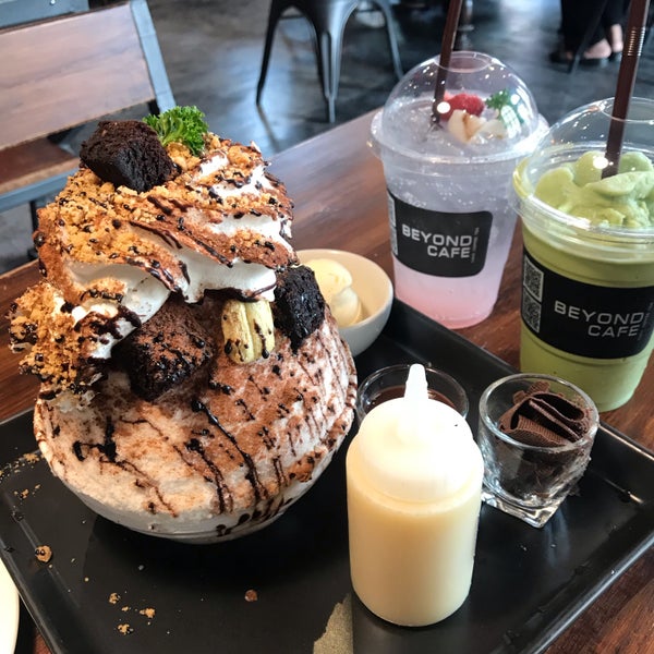 Staps coffee сша. Beyond кафе. Beyond кафе. Beyond кафе. Beyond кафе.