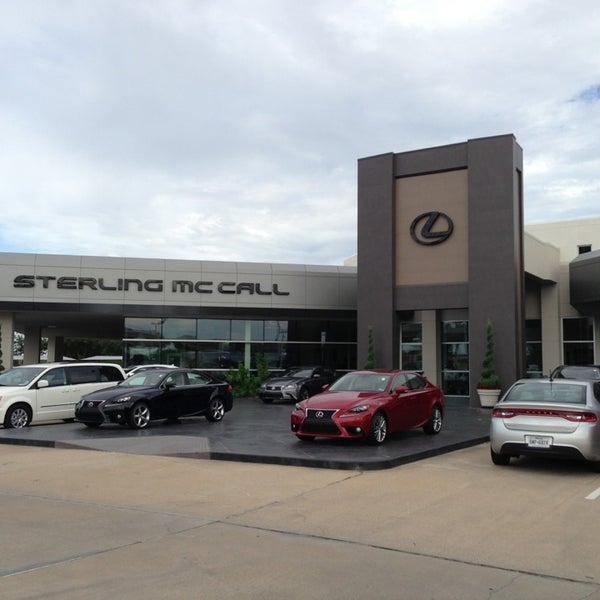 Photo taken at Sterling McCall Lexus by Shahir A. on 10/14/2013