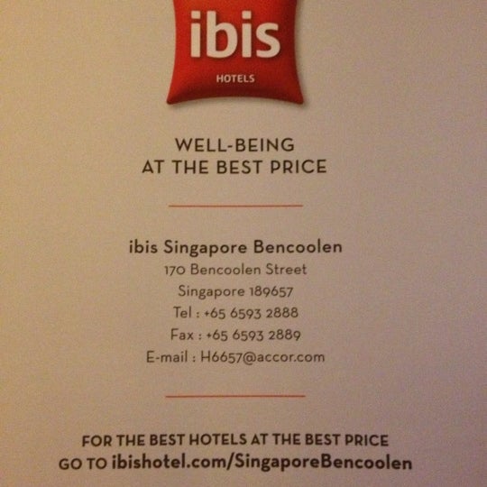 Photo taken at ibis Singapore on Bencoolen by Fenia N. on 12/21/2012