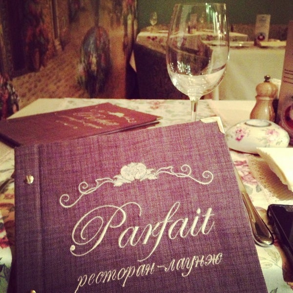 Photo taken at Parfait / Парфэ by Daryna S. on 4/1/2013