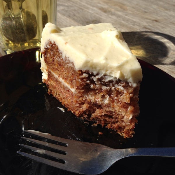 The best carrot cake ever !