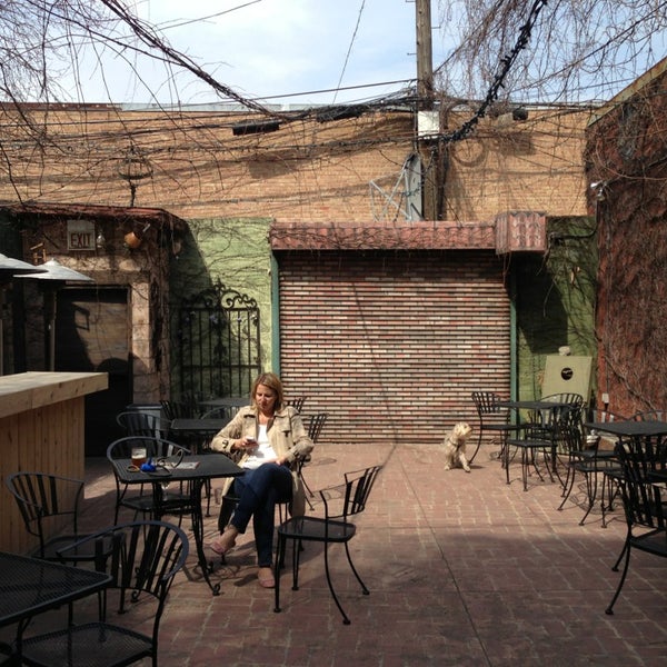 Photo taken at Grandview Tavern and Beer Garden by Bob A. on 4/6/2013