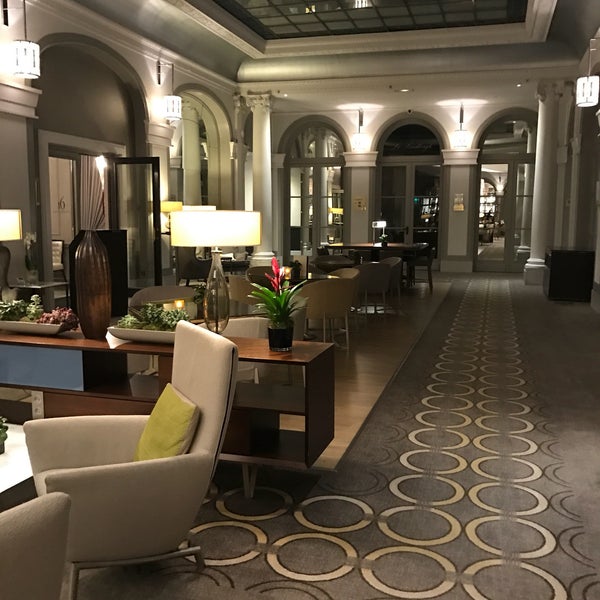 รูปภาพถ่ายที่ Paris Marriott Opera Ambassador Hotel โดย Guillaume A. เมื่อ 1/31/2017