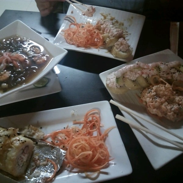 sushi longer malecon
