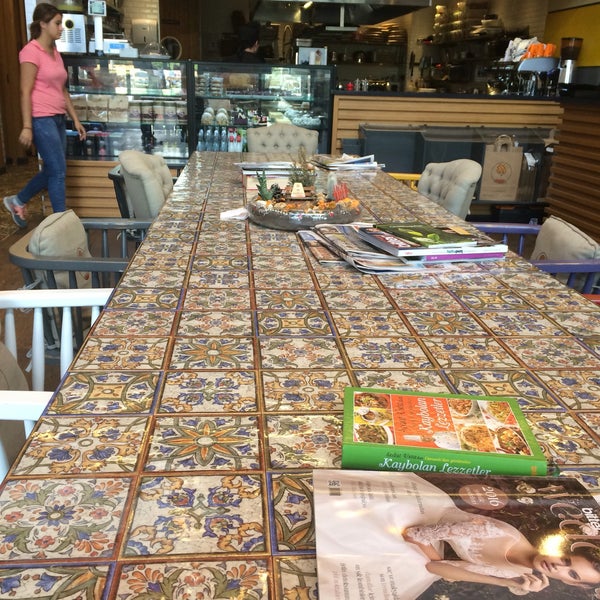 8/29/2016 tarihinde Mustafa G.ziyaretçi tarafından ENA Cafe &amp; Bistro'de çekilen fotoğraf