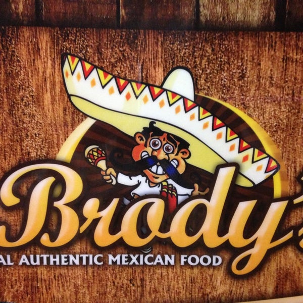 Снимок сделан в Brody&#39;s Mexican Restaurant пользователем Dion M. 7/30/2013