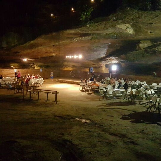 Rattlesnake Saloon American Restaurant in tuscumbia