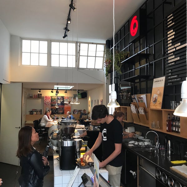 Photos at Coffee Company GrachtengordelWest Berenstraat 6
