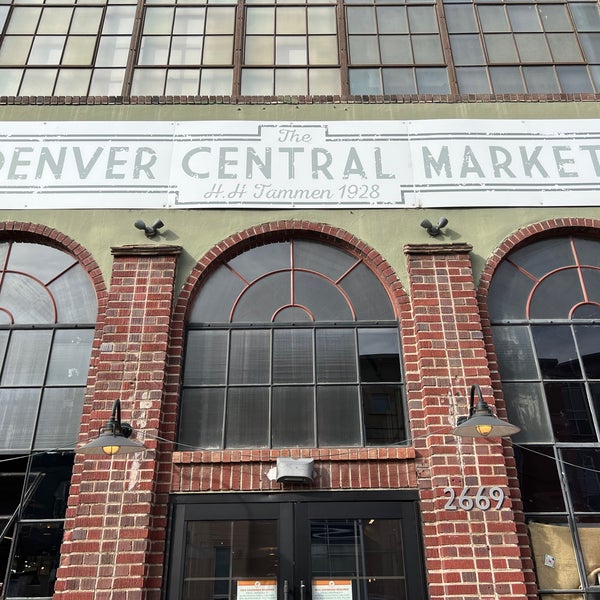 Photo prise au The Denver Central Market par Thomas P. le11/28/2021
