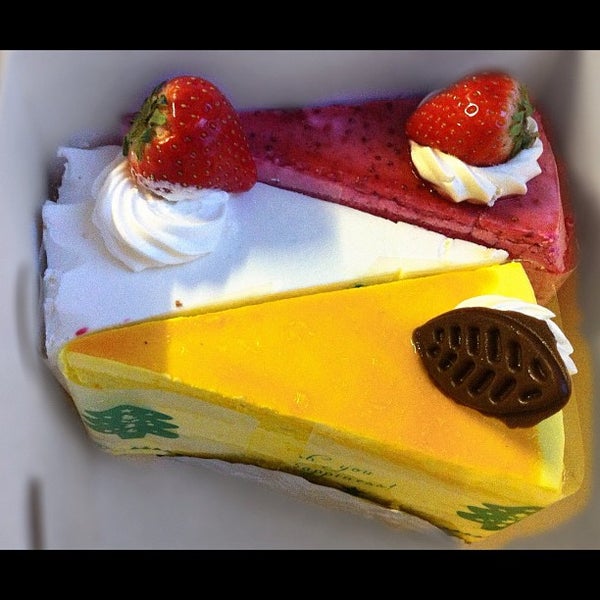 Photos at Golden Gate Cake Shop 金門餅家 Chinatown London, Greater London