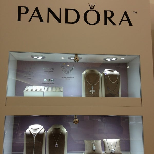 Pandora Fairfax Va