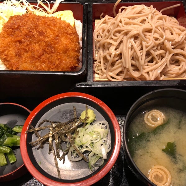 方舟 Now Closed Sake Bar In 八重洲 方舟 Now Closed Sake Bar In 八重洲