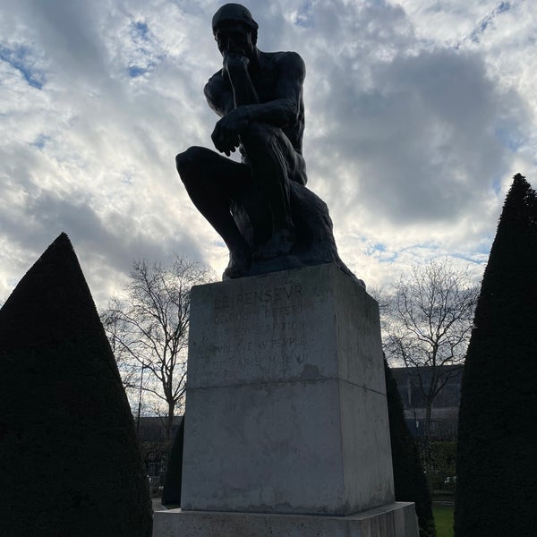 Foto tirada no(a) Musée Rodin por Takashi em 3/21/2023