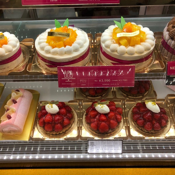 Photos At アンリ シャルパンティエ 横浜高島屋店 Dessert Shop In 西区