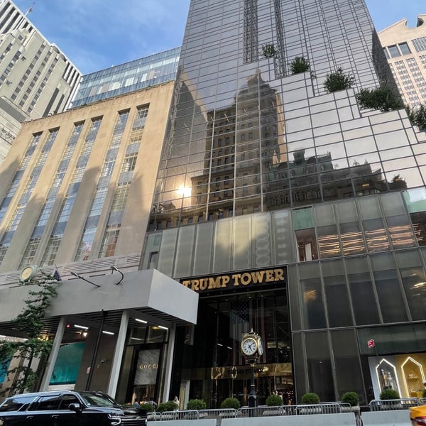 Photo taken at Trump Tower by آبدولا آهمد ⚜️ on 7/27/2023