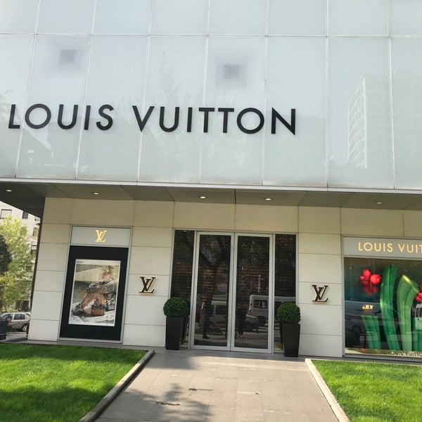 Photos at Louis Vuitton - Suadiye - İstanbul, İstanbul