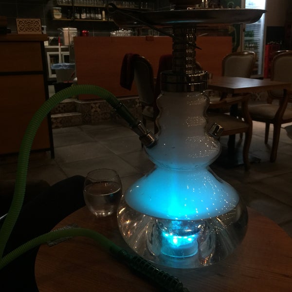 Üsküdar Çaycısı Hookah Bar