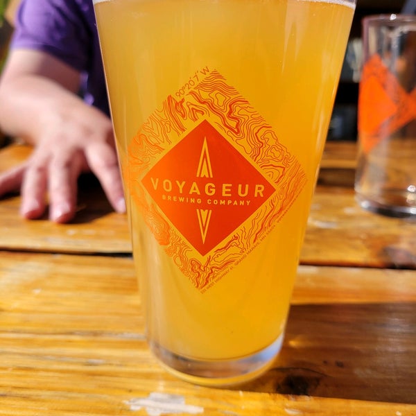 Photo taken at Voyageur Brewing Company by Jason on 7/25/2021