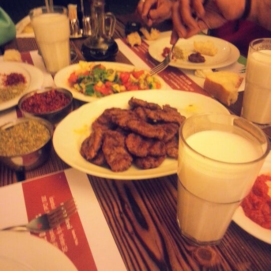 Mangal Evi (Artık Kapalı) Oğuzlar�da Barbekü Restoranı