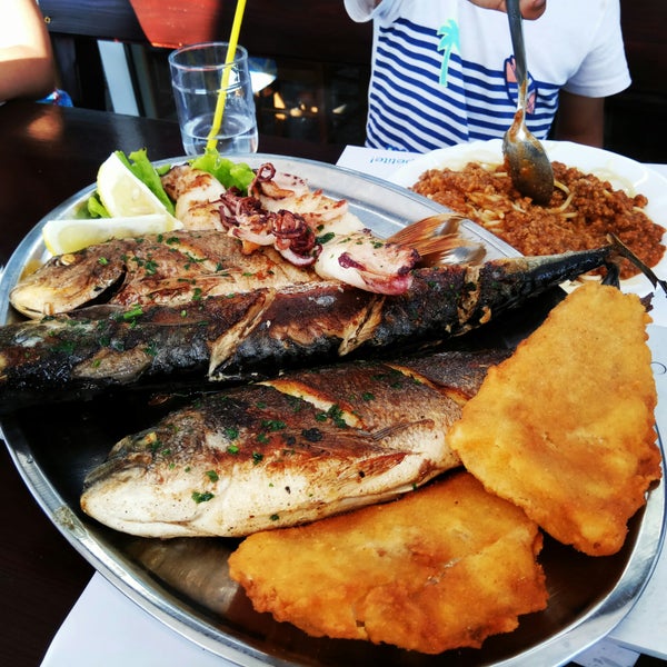 Велком доставка ижевск. Riva bistro ижевск. Riva bistro. Логотип велком доставка ижевск. Рива бистро ижевск.