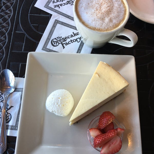 The Cheesecake Factory Hillsdale 51 tips