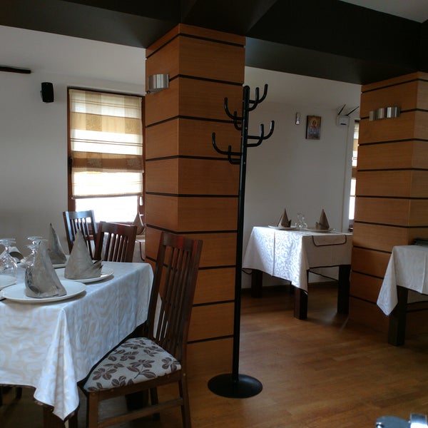 Photos At Restaurant Casa Cu Flori Now Closed Restaurant