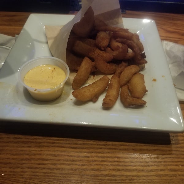 Photo taken at Chili&#39;s Grill &amp; Bar by Don K. on 9/2/2018