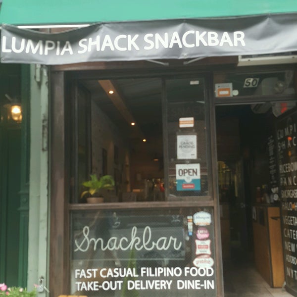 Photo taken at Lumpia Shack Snackbar by talata on 8/31/2016