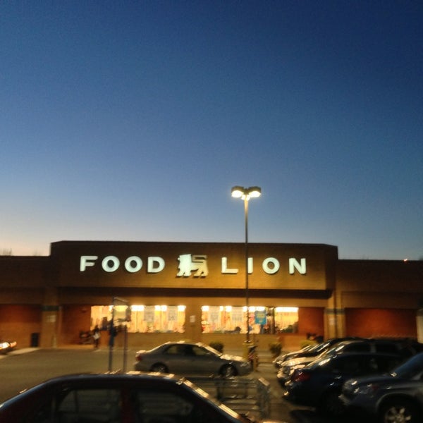 Food Lion Grocery Store Supermarket [ 600 x 600 Pixel ]