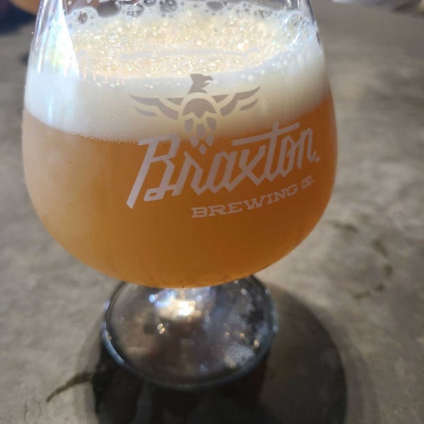 Photo taken at Braxton Brewing Company by Bryan W. on 5/14/2022