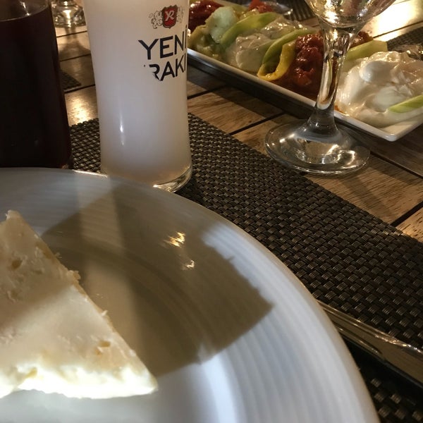 8/25/2018 tarihinde Rıdvan Y.ziyaretçi tarafından Dede Restaurant'de çekilen fotoğraf