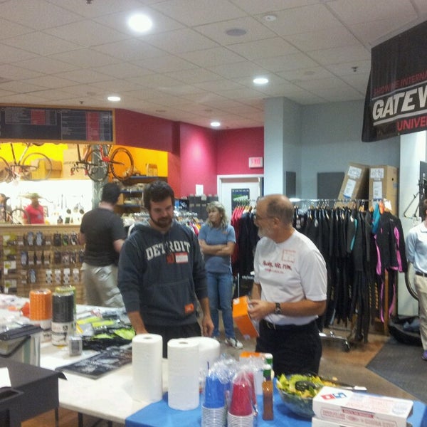 big shark bicycle shop