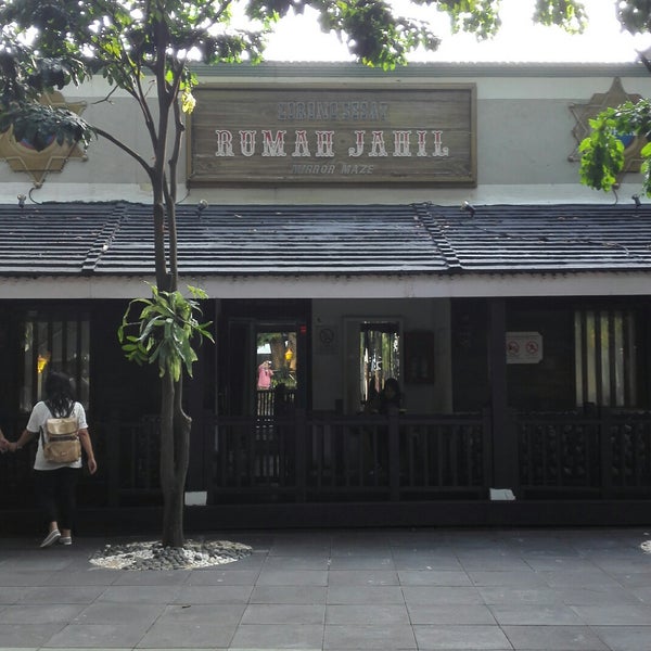Rumah Miring Jakarta Utara Dufan