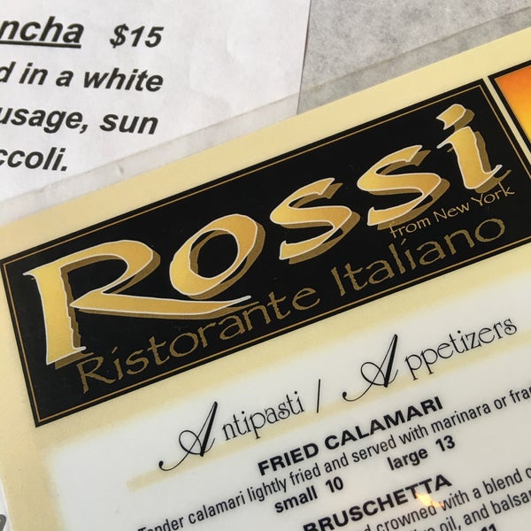 Foto tirada no(a) Rossi Ristorante Italiano por Jay K. em 6/30/2017