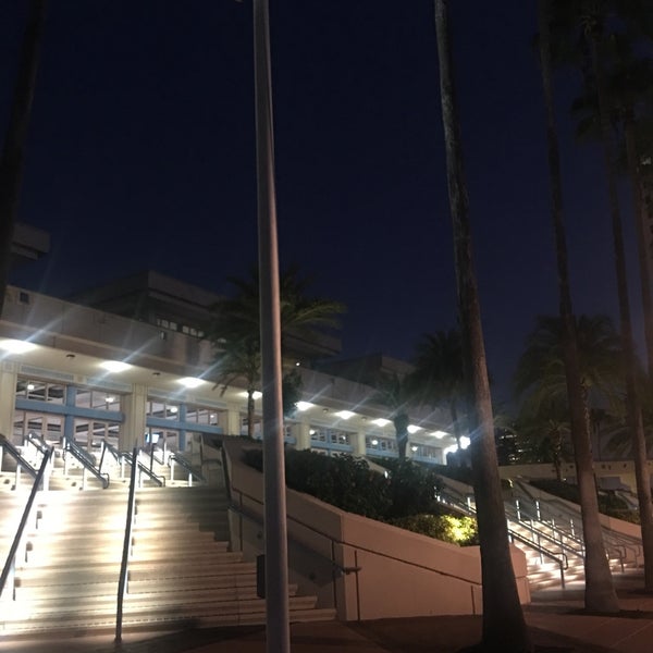 10/3/2018 tarihinde Jay K.ziyaretçi tarafından Tampa Convention Center'de çekilen fotoğraf