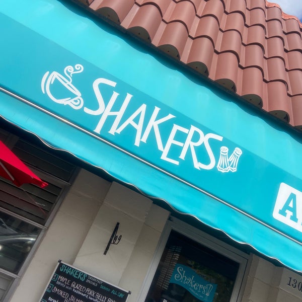 Photos at Shakers American Cafe Restaurant Diner in College Park