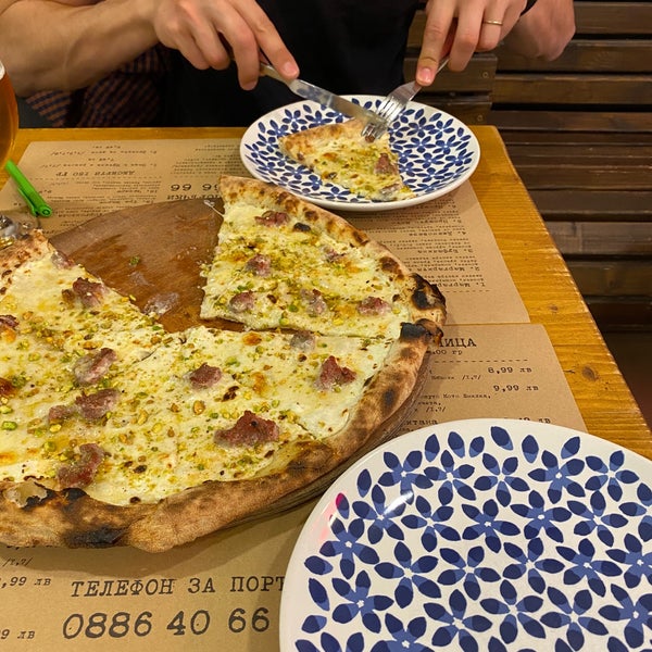 8/19/2020 tarihinde Elena D.ziyaretçi tarafından Franco&#39;s Pizza'de çekilen fotoğraf