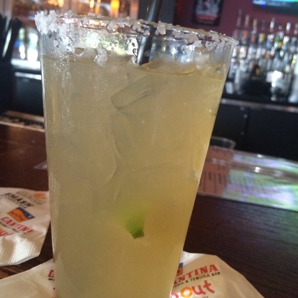 8/3/2014にSumera A.がNoche Tequila &amp; Tapas Barで撮った写真