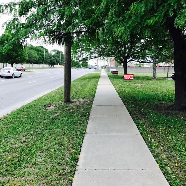 DICK'S Sporting Goods Sporting Goods Retail in Wichita