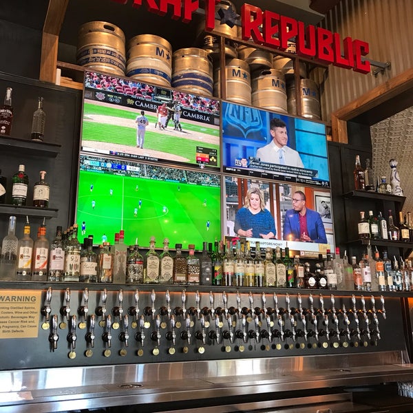 Photo taken at Draft Republic Carlsbad by Andy on 5/6/2019