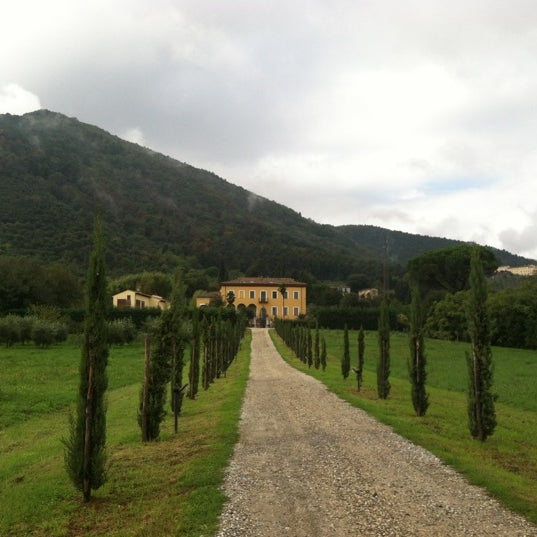 Foto scattata a Villa Cheli da ronald r. il 10/10/2012