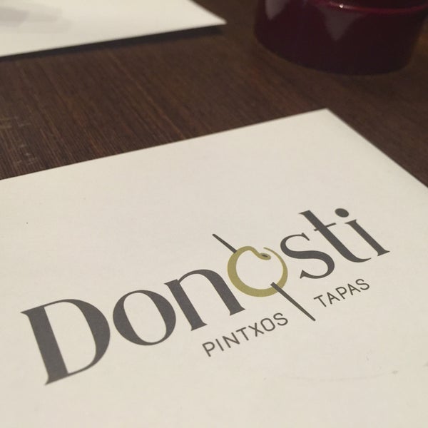 9/30/2015にrmDudeがDonosti Pintxos y Tapasで撮った写真