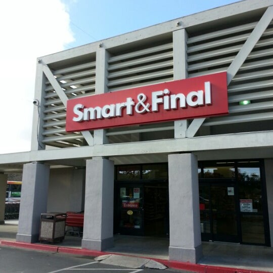 Photos at Smart & Final Extra! Canal 1 tip
