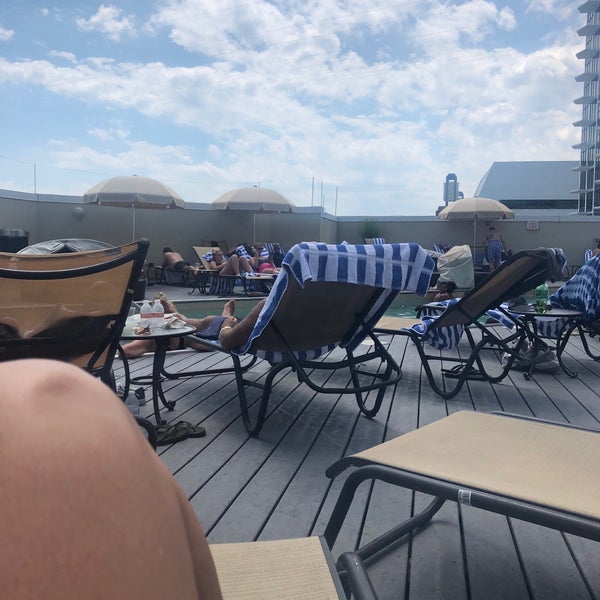 Caesars Rooftop Pool level 7400