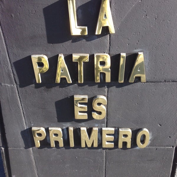 E m s de. дизайн буквы s. обои yes no. буква m логотип. E m s de.