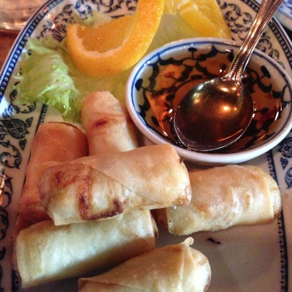 9/1/2013 tarihinde Felix L.ziyaretçi tarafından Thai Ginger Restaurant'de çekilen fotoğraf