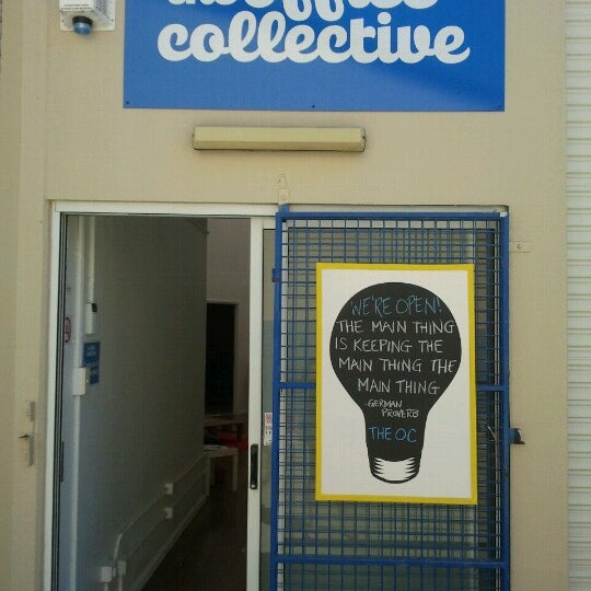 รูปภาพถ่ายที่ The Office Collective โดย Karly N. เมื่อ 11/26/2012
