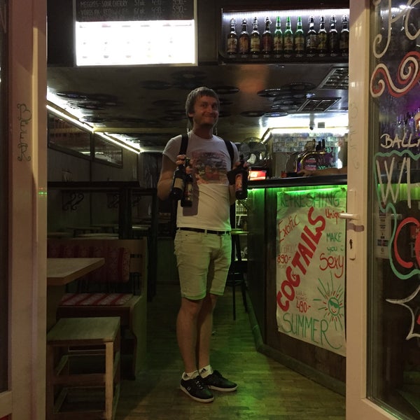 Foto tirada no(a) STart Hungarian Craft Beer Bar por Юлия С. em 8/24/2015