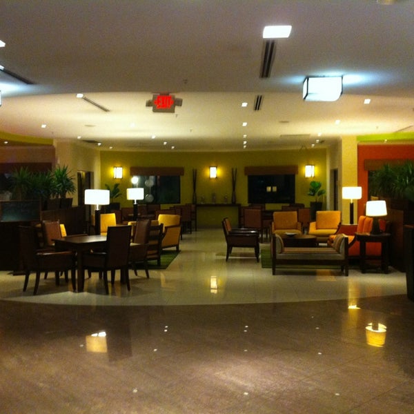 Photo taken at Courtyard by Marriott San Salvador by Ivan C. on 7/1/2013